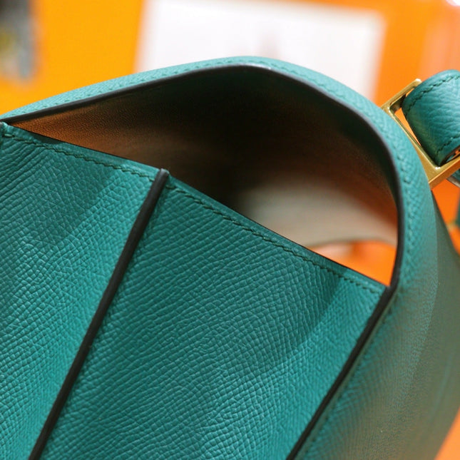 HM 25S CONSTANCE EVERCOLOR BAG 24 CM IN DARK GREEN EPSOM WITH GOLD HARDWARE