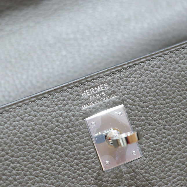 HM 25S KELLY BAG 25 CM IN GREY TOGO WITH SILVER HARDWARE