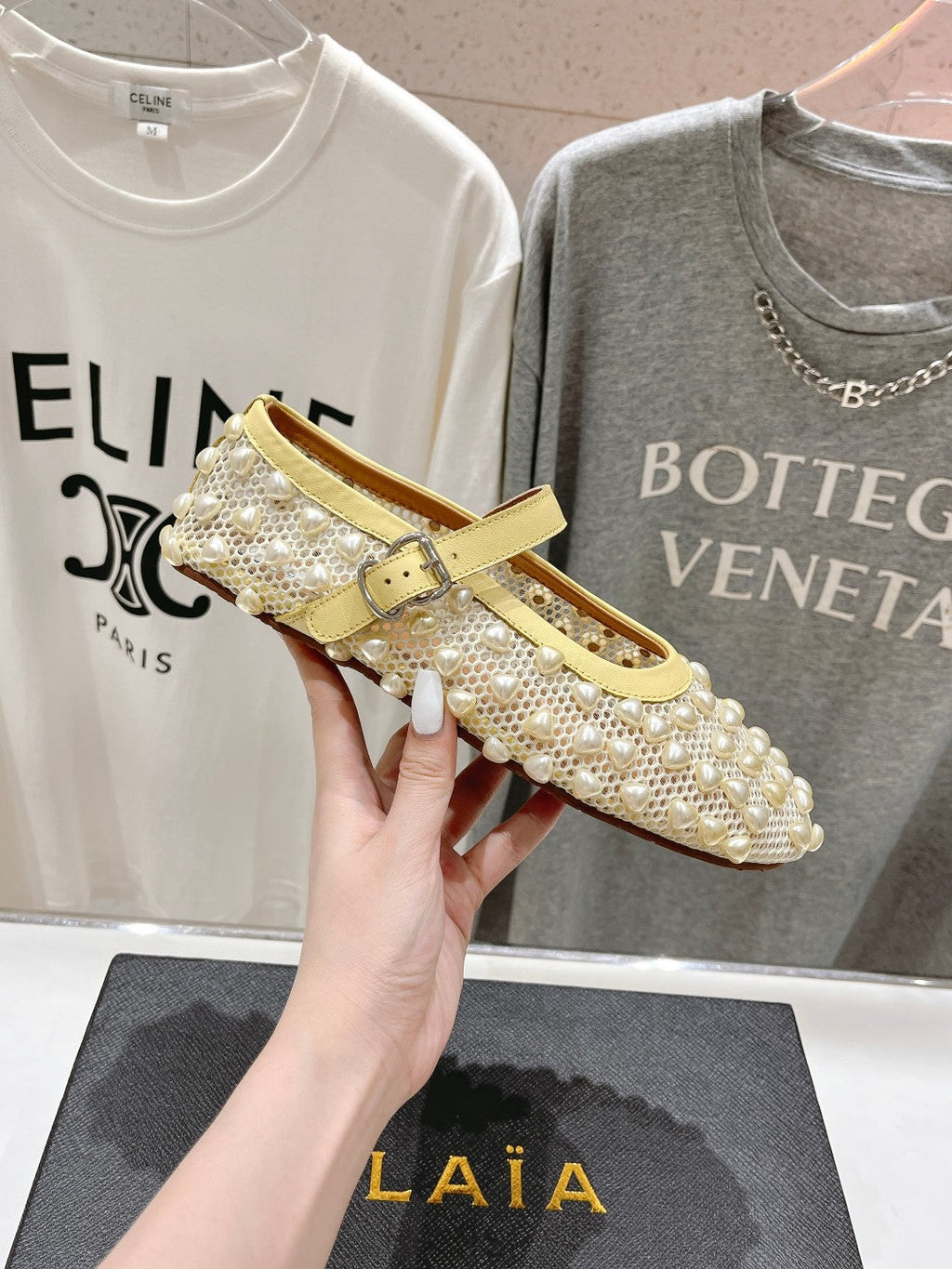 ALAIA PEARL MARY JANE SHOES IN LIGHT YELLOW MESH AND CALFSKIN