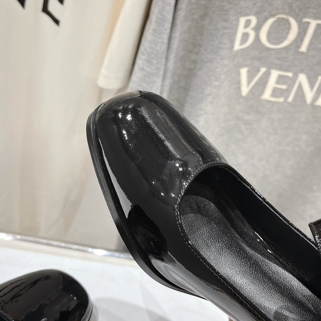 MEDIUM - HEEL MARY JANE SHOES IN BLACK GLOSSY CALFSKIN