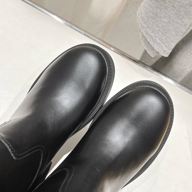 FENDI 25S HIGH BOOTS IN BLACK COWHIDE