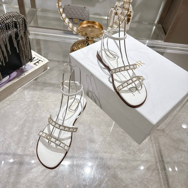 FLAT SANDALS 25S IN WHITE CALFSKIN RHINESTONES STRAP