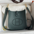 HM 25S EVELYNE 17 CM IN MOSS GREEN COWHIDE WITH GOLD HARDWARE