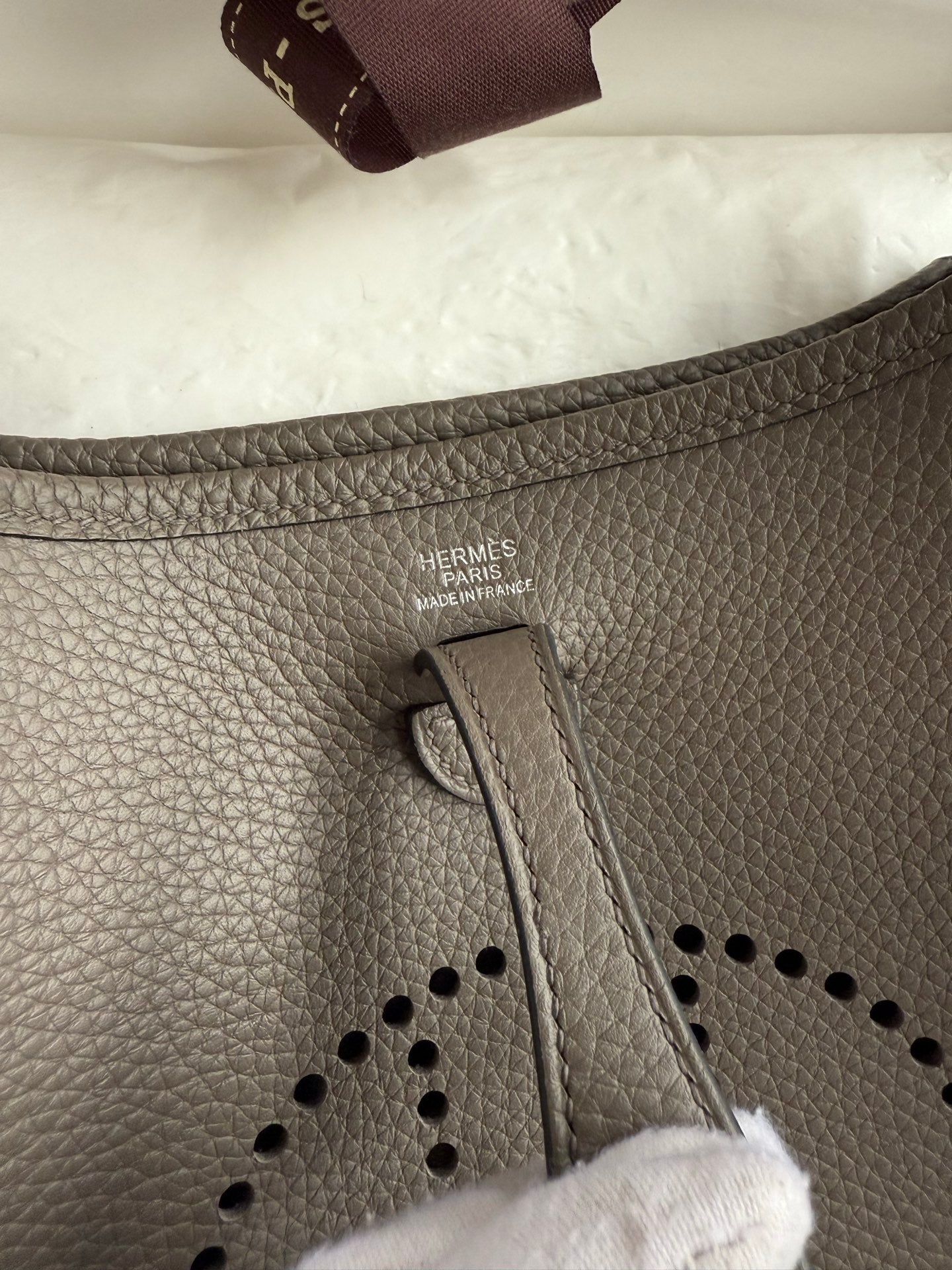 HM 25S EVELYNE 17 CM IN GRAY COWHIDE WITH SILVER HARDWARE