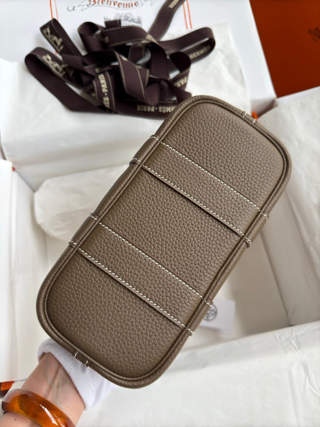 HM 25S GARDEN PARTY 23 CM IN TAUPE BROWN TOGO