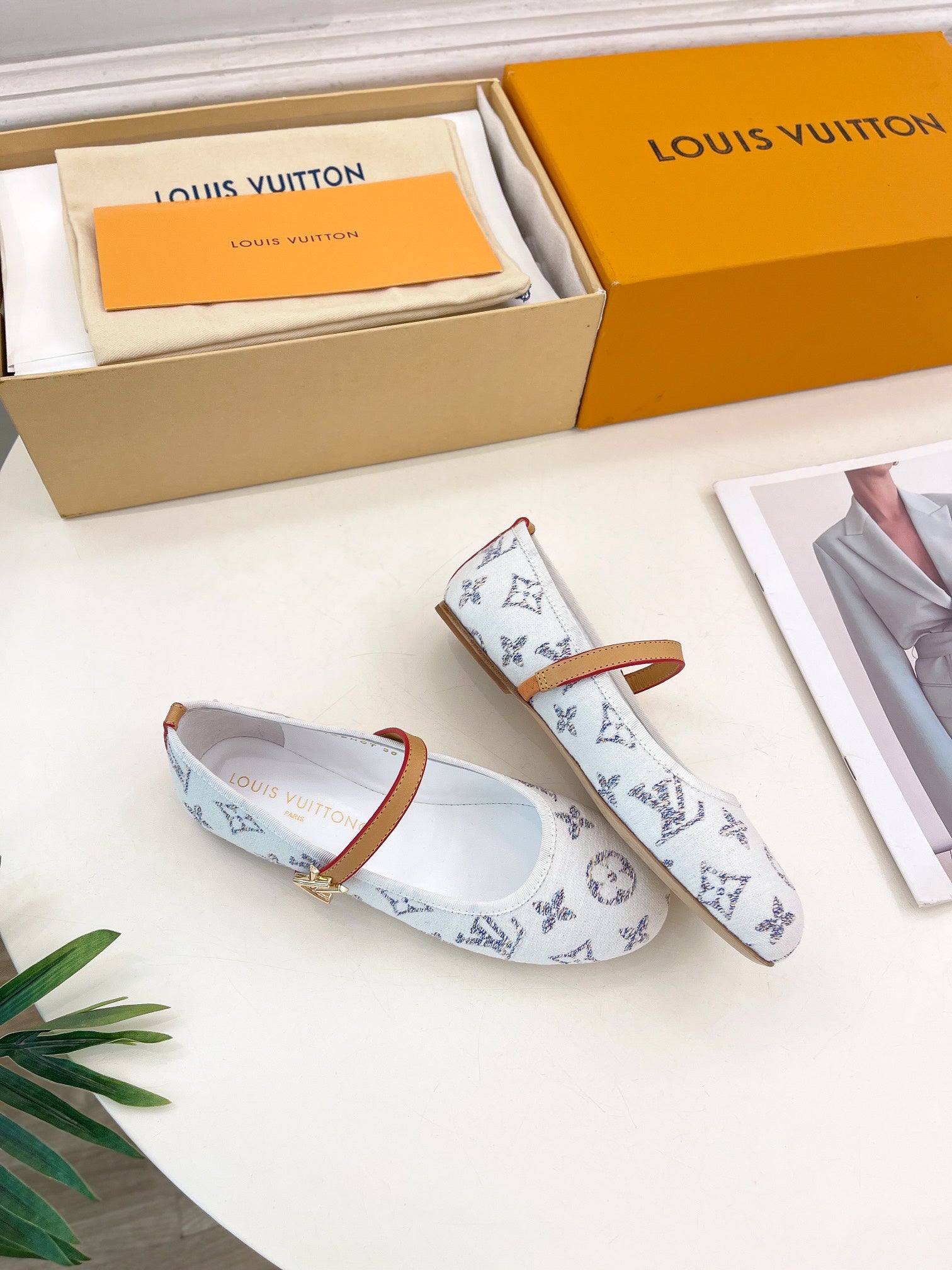 LV WOMEN ROMY FLAT BALLERINA IN WHITE MONOGRAM JACQUARD