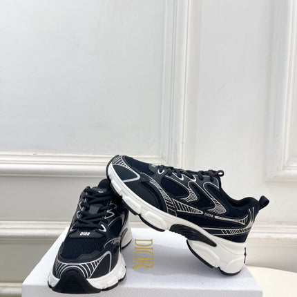 DIOR 26S SNEAKER IN BLACK CALFSKIN AND MESH FABRIC
