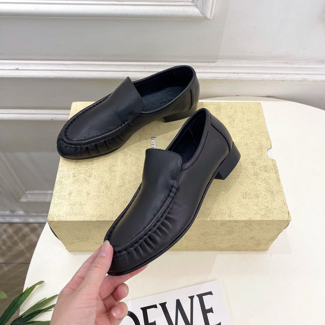 THE ROW 26S MOCCASIN LOAFERS 20MM IN BLACK CALFSKIN