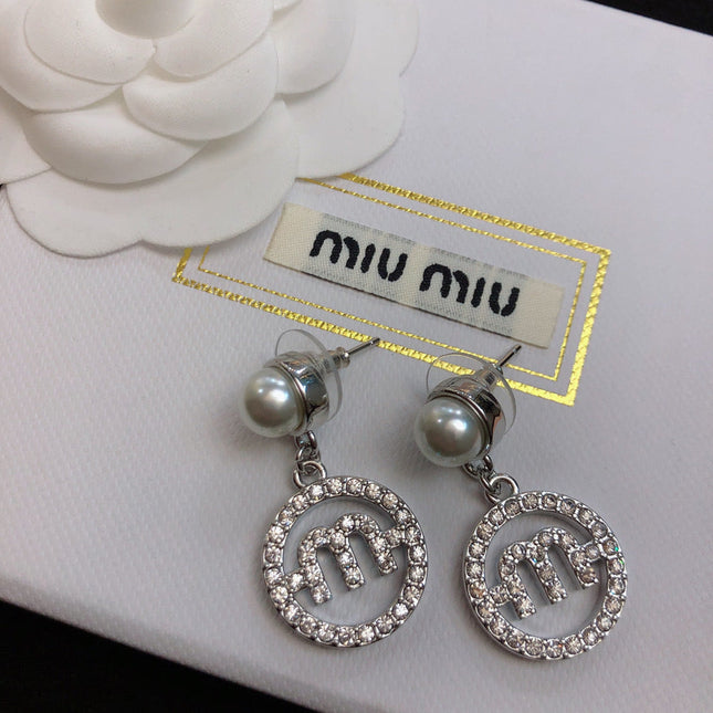 MIUMIU 26S PEARL DROP CRYSTAL LOGO CIRCLE EARRINGS IN SILVER TONE METAL 615772