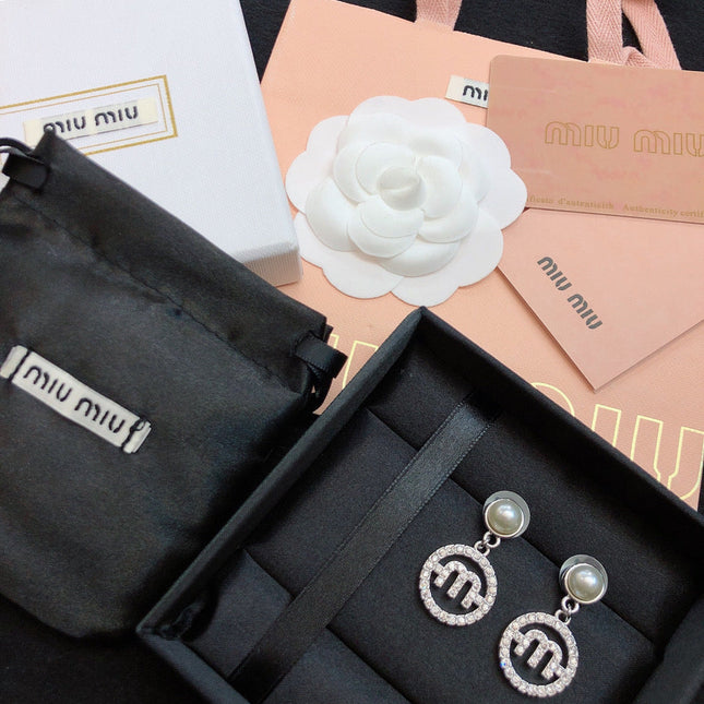 MIUMIU 26S PEARL DROP CRYSTAL LOGO CIRCLE EARRINGS IN SILVER TONE METAL 615772