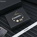 CC BRACELET 25P IN GOLD METAL PEARLY WHITE AND CRYSTAL