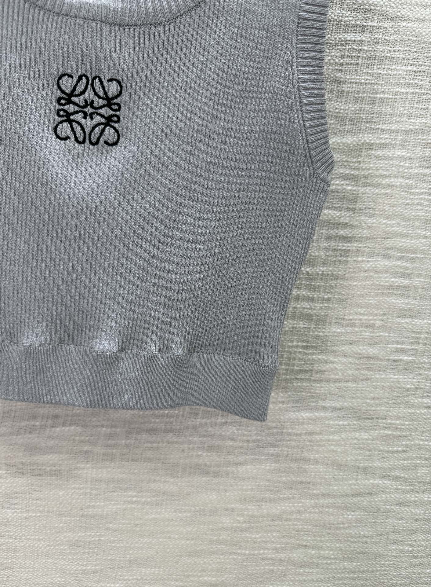Loew Cropped Anagram Tank Top