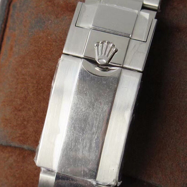 GMT-MASTER II PEPSI MATEORITE DIAL